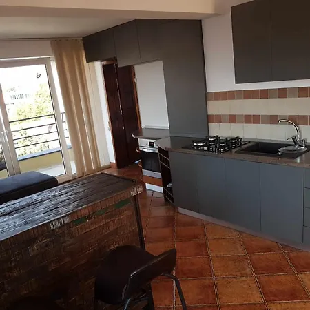 30 Apartament